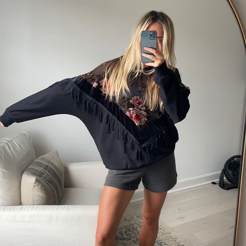 Velvet/floral/ mesh crewneck with tassels